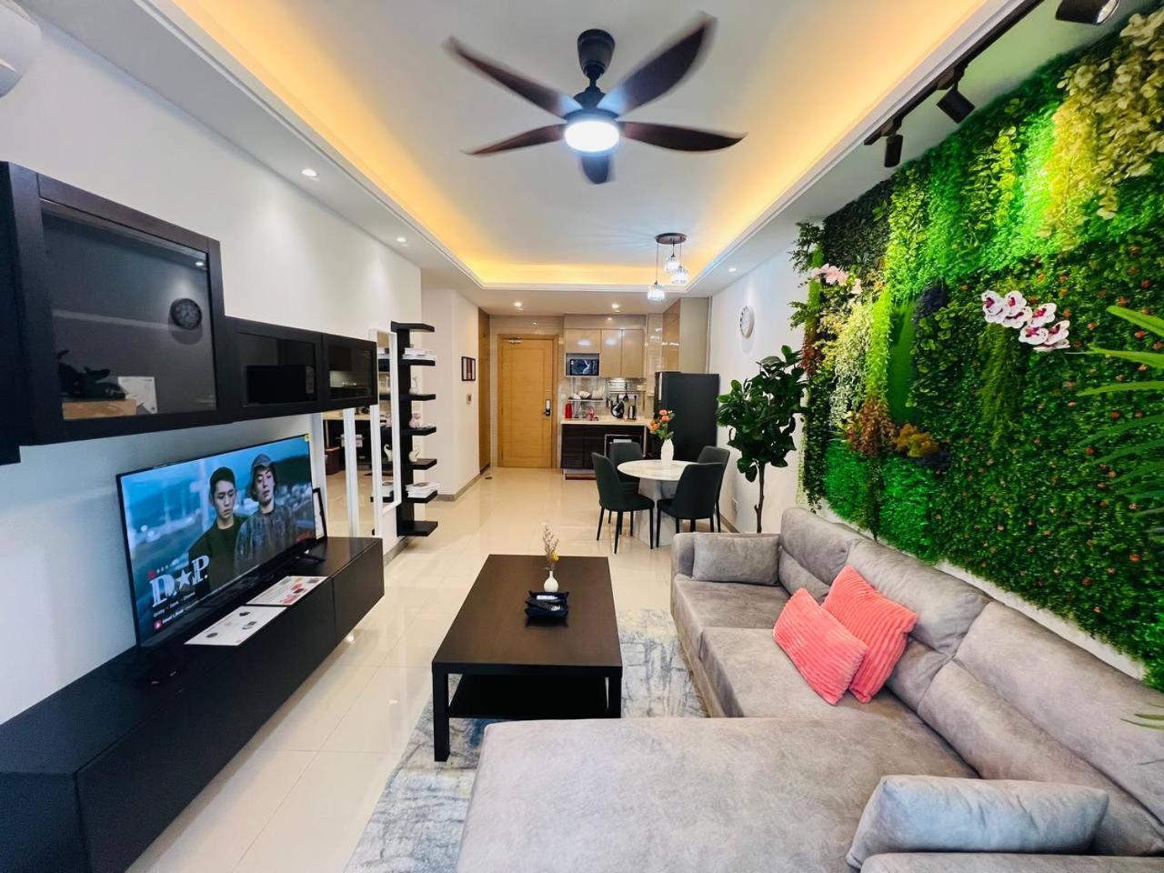 R&F Princess Cove At Anju Johor Bahru Esterno foto